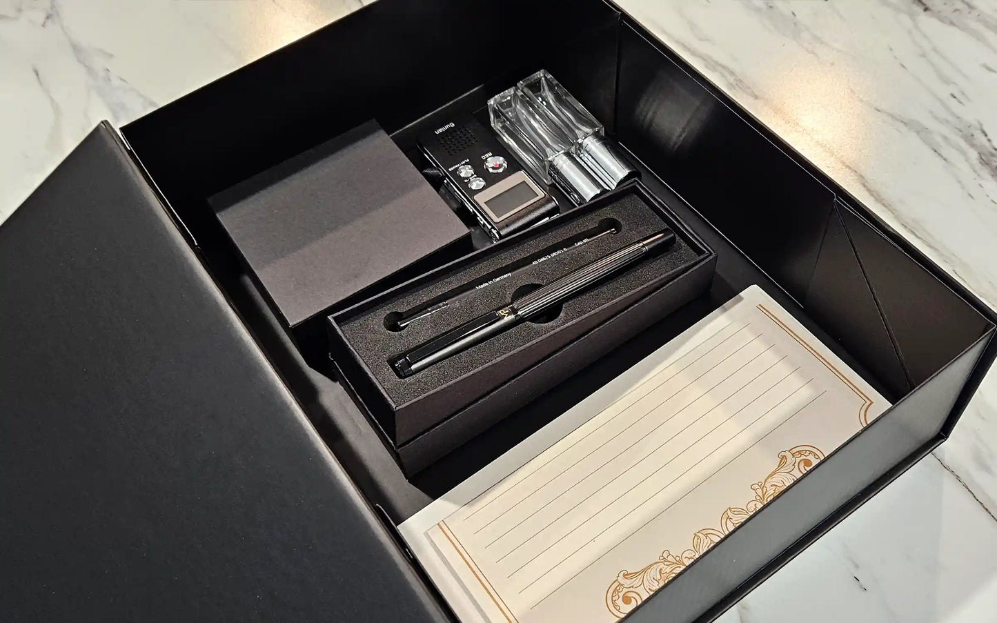 Box of Memories - Elegant